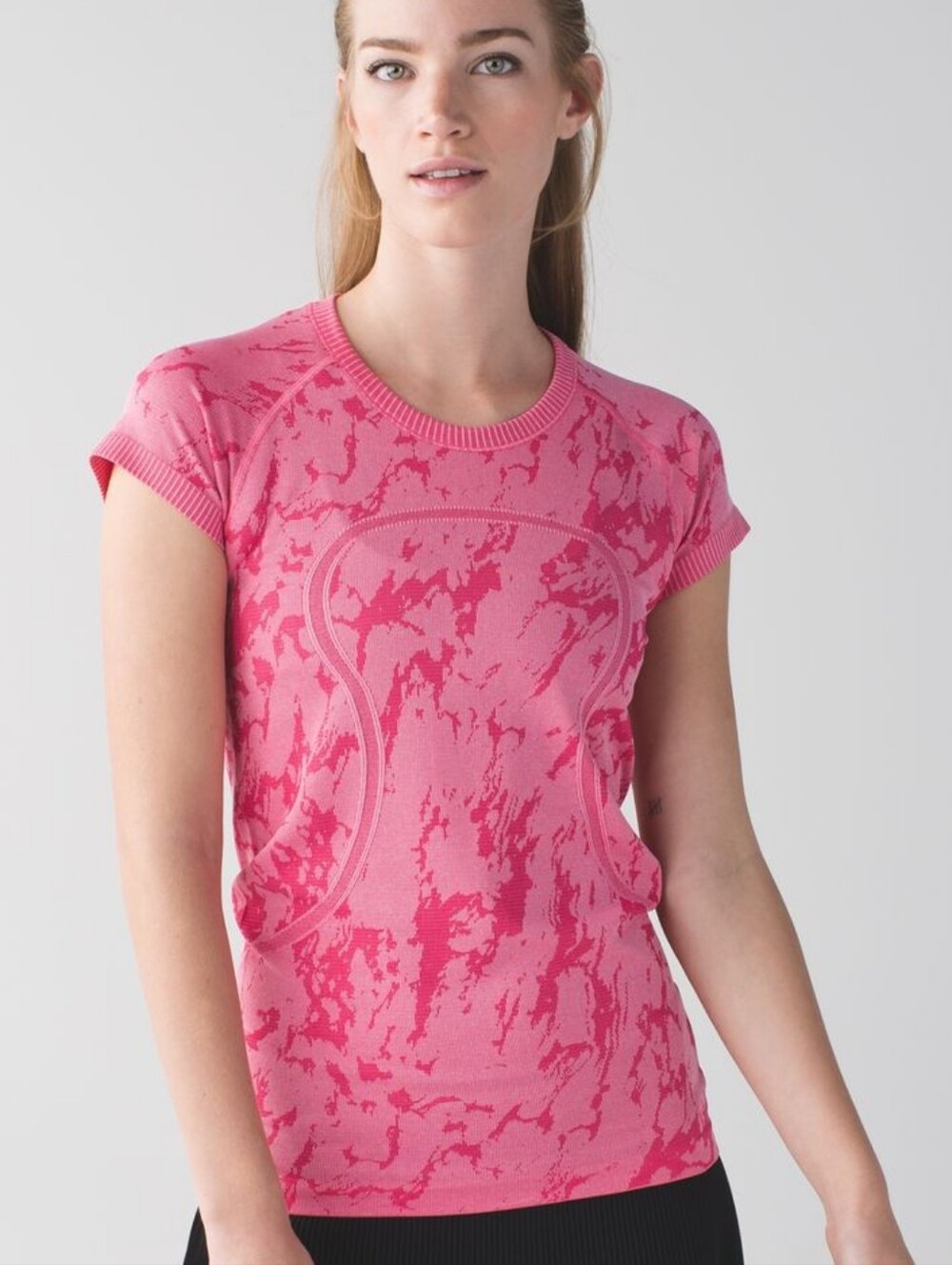 Lululemon Swiftly Tech Short Sleeve Crew